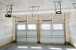 Clinton Security Garage Door Service Clinton, MA 978-905-3469 Clinton Security Garage Door Service Clinton, MA 978-905-3469 - opener-side
